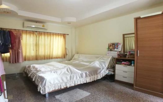 ขายบ้านเดี่ยว 2 ชั้น หมู่บ้านปิยวัฒน์ อ่างศิลา ชลบุรี หลังใหญ่ ตกแต่งตามหลักฮวงจุ้ย