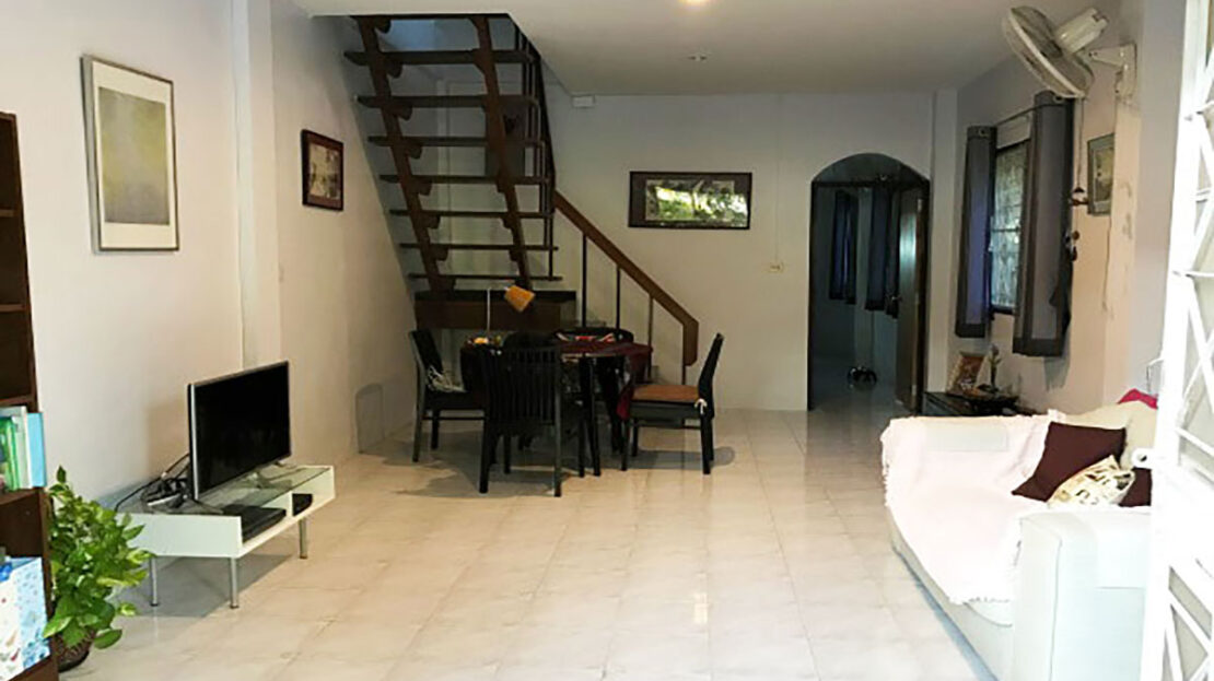 บ้านแฝดบ้านปึกชลบุรี