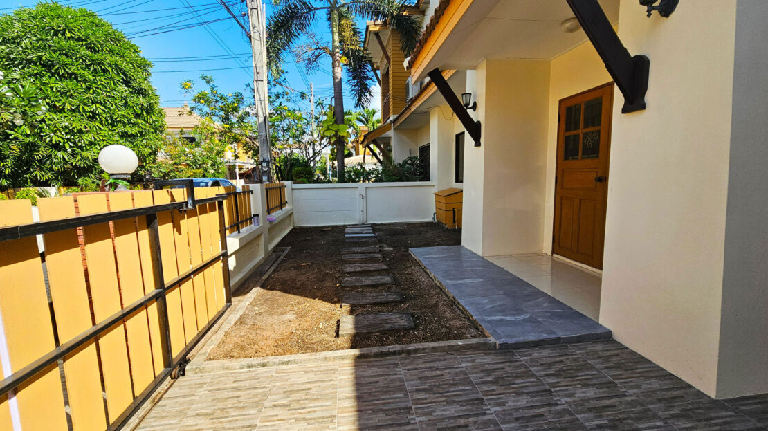 บ้านแฝดห้วยกะปิชลบุรี
