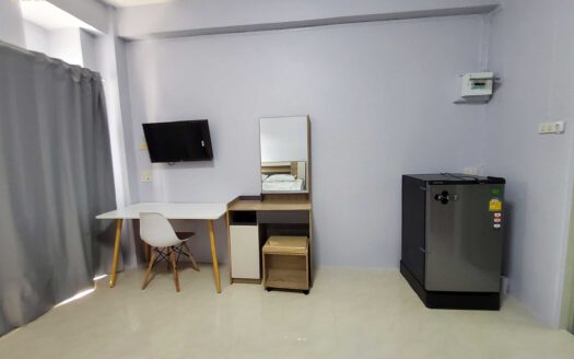 ขายอาคารพาณิชย์ 4 ชั้น หลังมุม ใกล้หาดบางแสน ชลบุรี