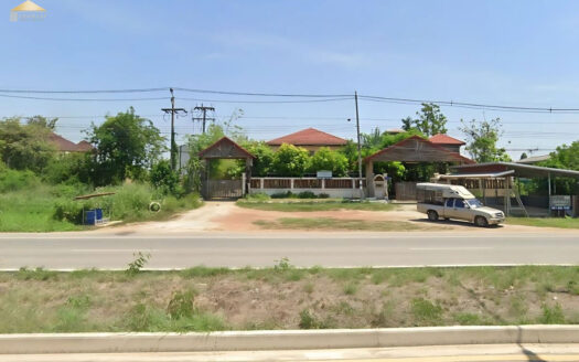 ขายที่ดิน อำเภอเมือง กำแพงเพชร 1 ไร่ 3 งาน 65 ตรว