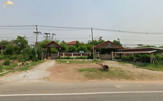 ขายที่ดิน อำเภอเมือง กำแพงเพชร 1 ไร่ 3 งาน 65 ตรว