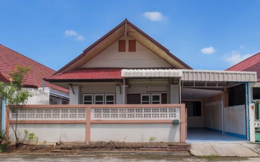 ให้เช่าบ้านเดี่ยวหมู่บ้านปราถนา ต.เสม็ด อ.เมือง ชลบุรี