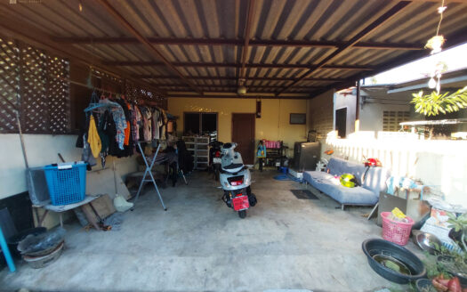 ขายบ้านพักพร้อมบ้านเช่า 7 หลัง ผู้เช่าเต็ม ศรีราชา ทำเลใกล้มอเตอร์เวย์ สร้างรายได้ทันที