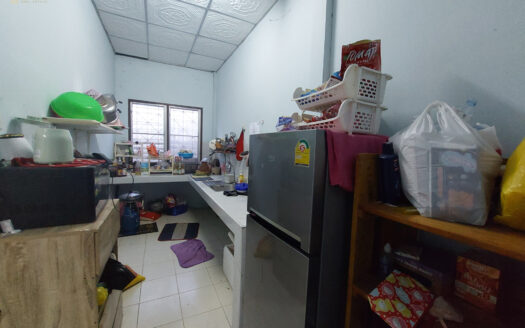 ขายบ้านพักพร้อมบ้านเช่า 7 หลัง ผู้เช่าเต็ม ศรีราชา ทำเลใกล้มอเตอร์เวย์ สร้างรายได้ทันที